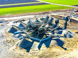 مصنع التكسير والغربلة